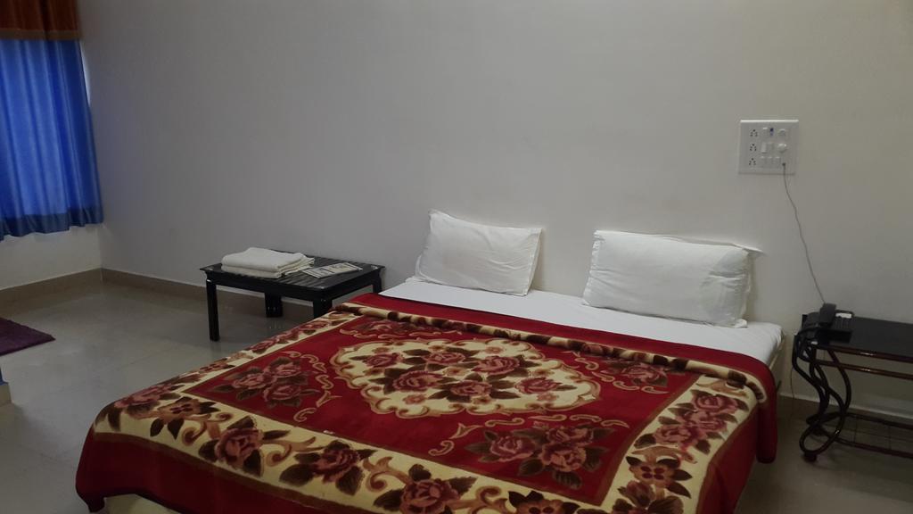 Krishna Park Resort Diu Room photo